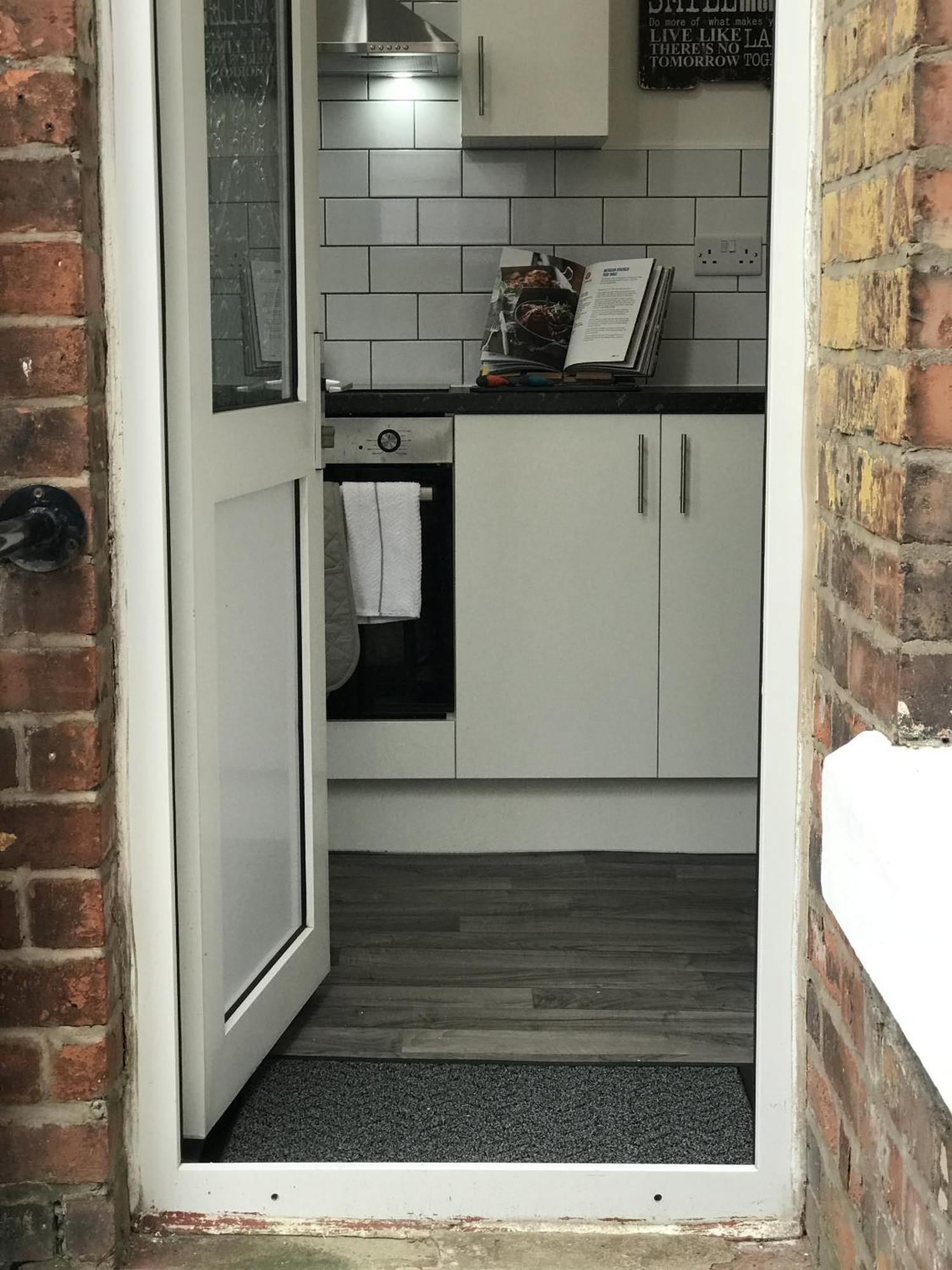 Bright Spacious 3-Bed With Office & Patio, Preston Preston  Eksteriør billede