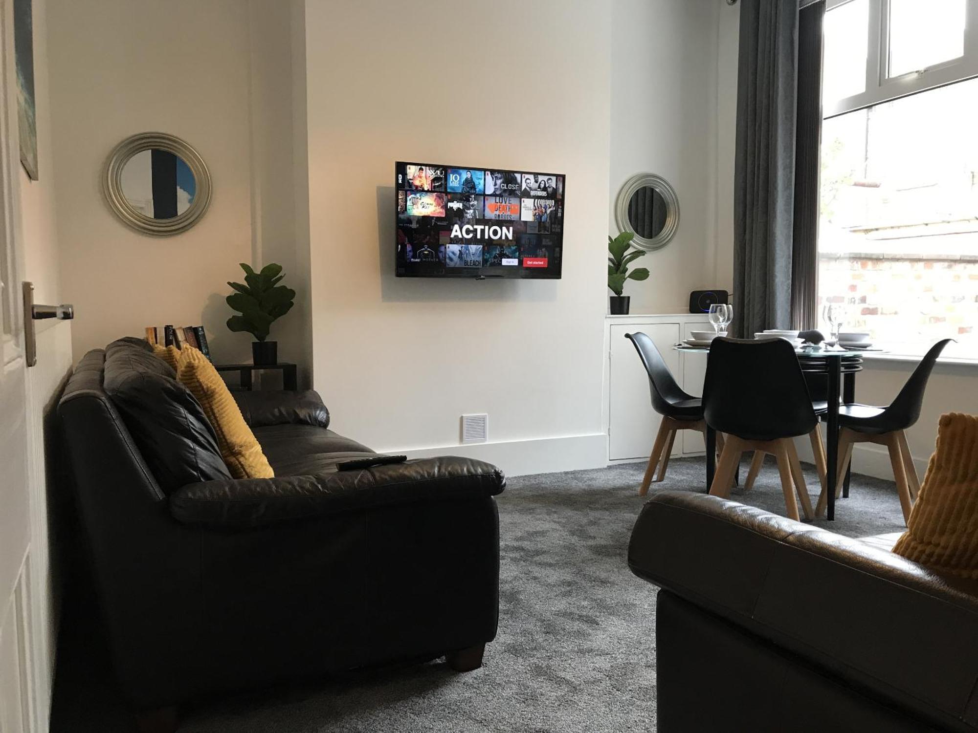 Bright Spacious 3-Bed With Office & Patio, Preston Preston  Eksteriør billede