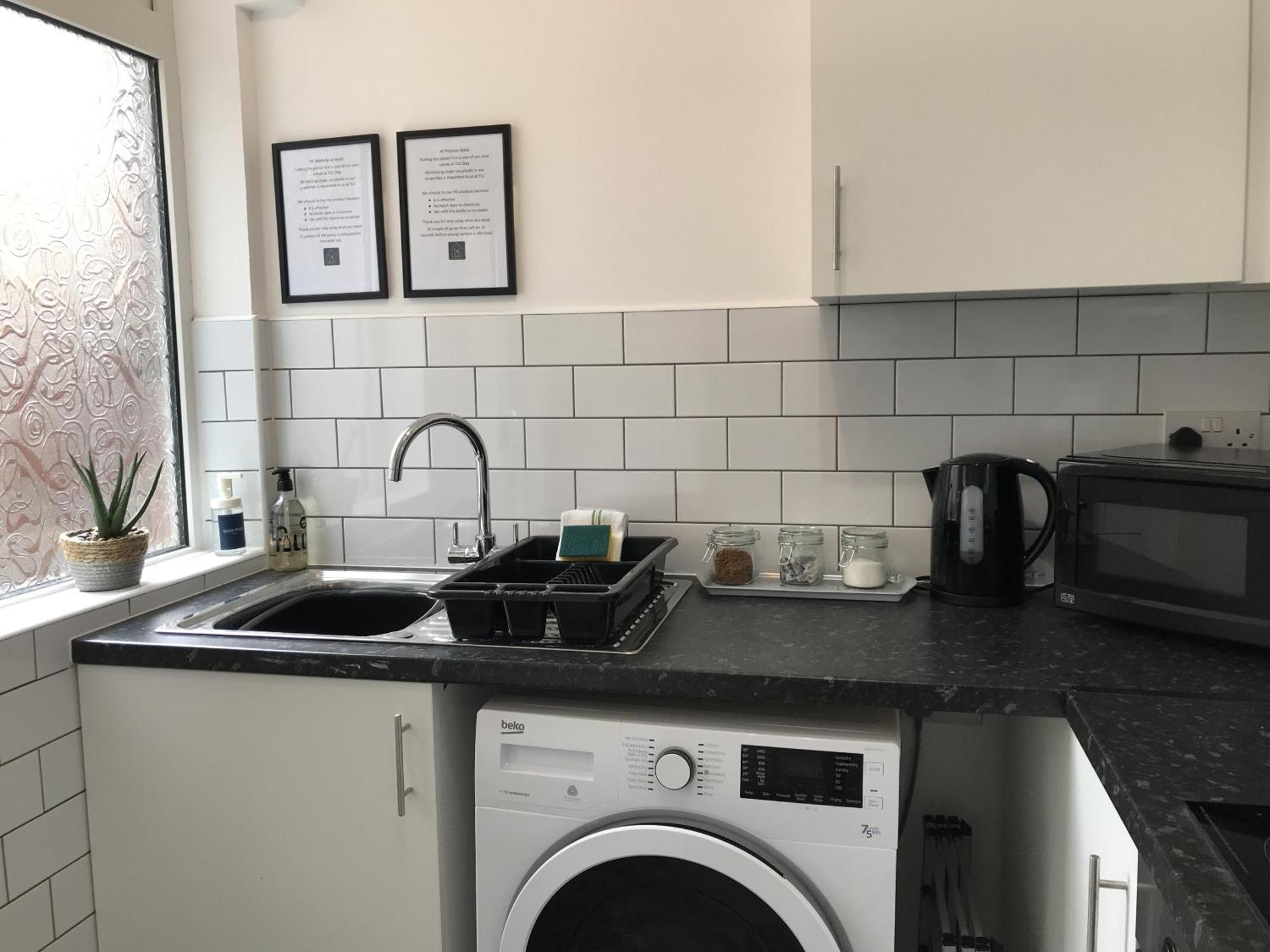 Bright Spacious 3-Bed With Office & Patio, Preston Preston  Eksteriør billede